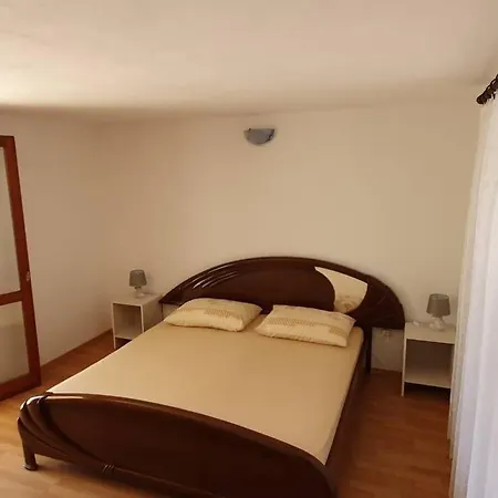 Apartament Ivica - Sunny&cozy Two Bedroom App.
